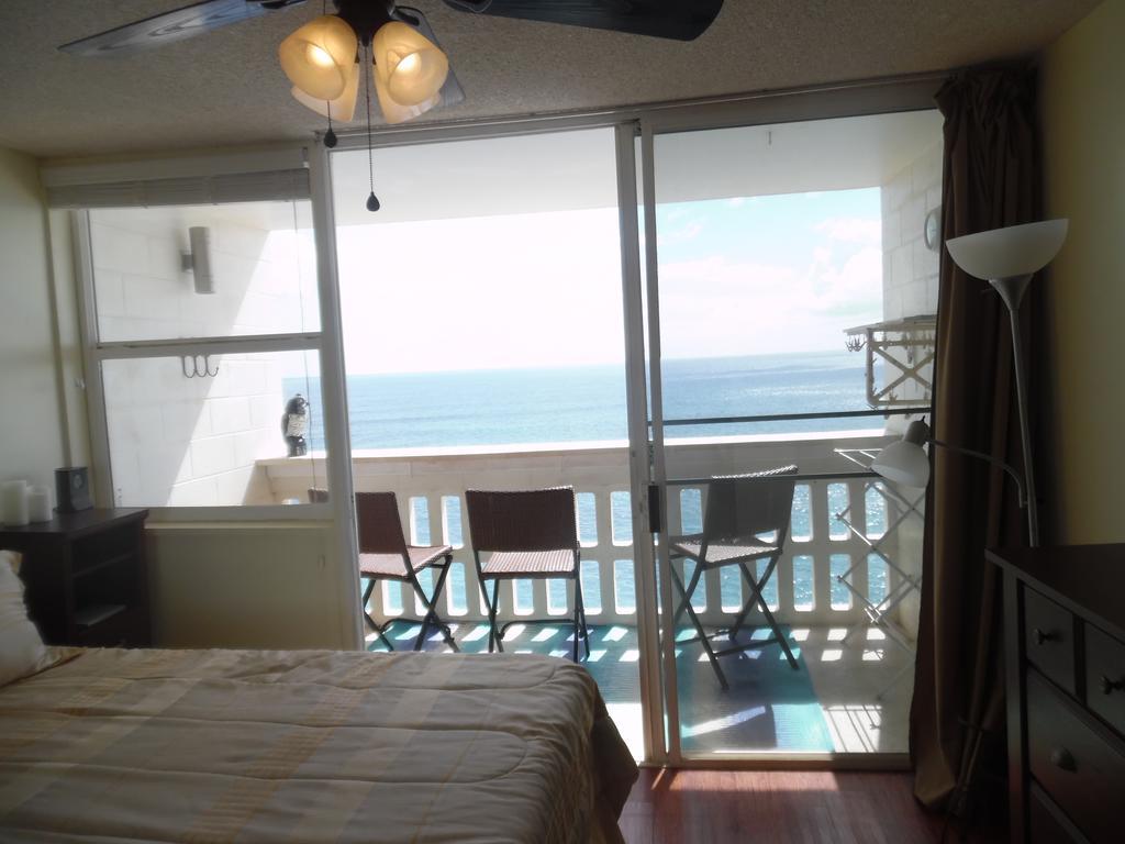 Makaha Beach Cabanas Penthouse Hotel Waianae Luaran gambar